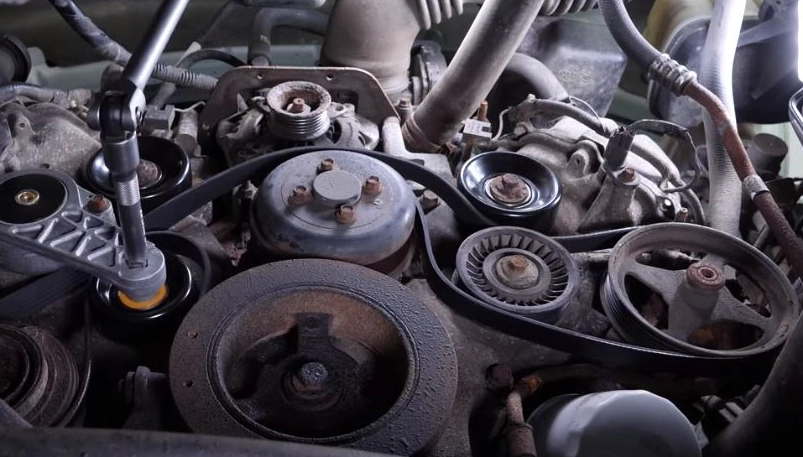 serpentine belt replacement symptoms