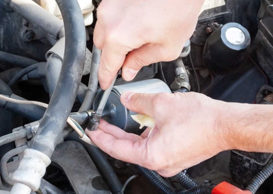 fuel filter replacement signs