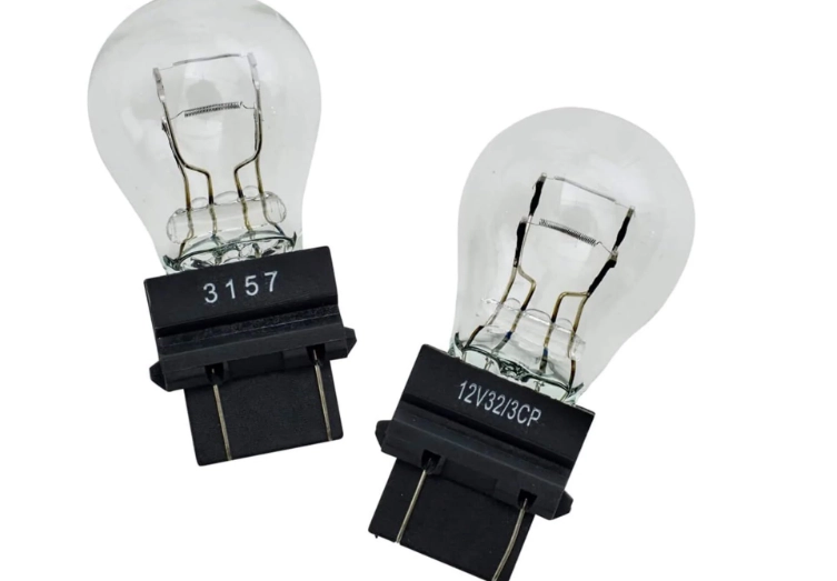 3057 vs 3157 bulb