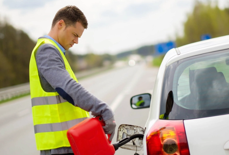 24/7 roadside assistance