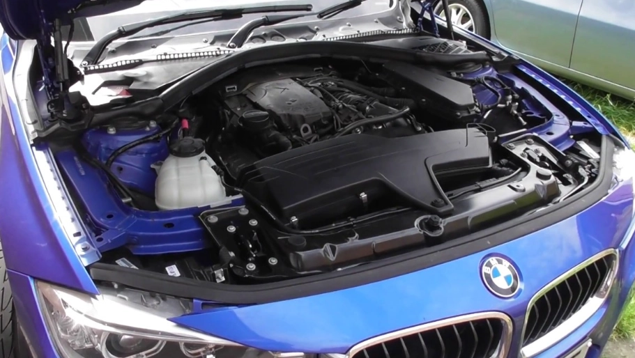 Brake fluid flush BMW Brake fluid flush BMW