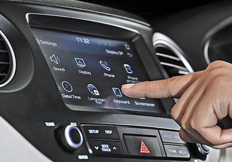 touch screen car stereo