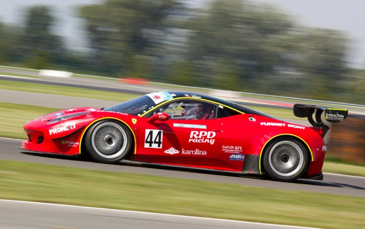 how to start auto racing