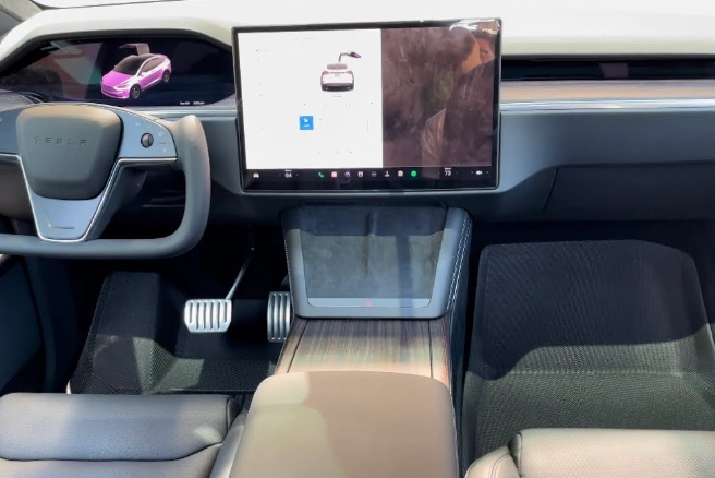 Tesla electric SUV review Tesla electric SUV review