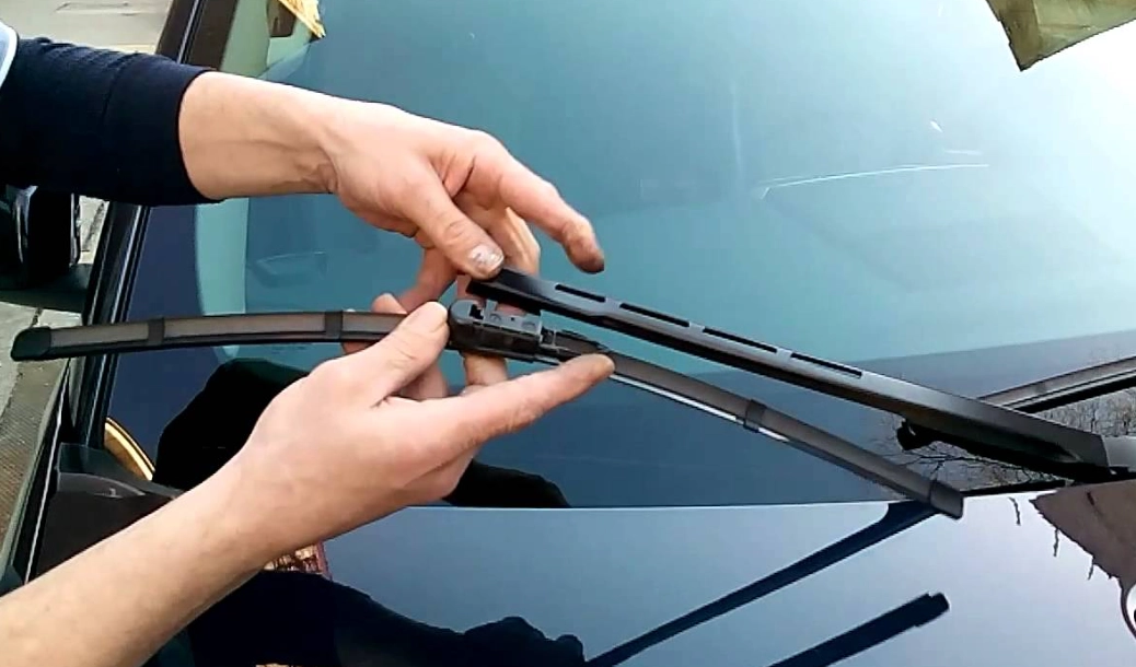 rear windshield wiper arm replacement
