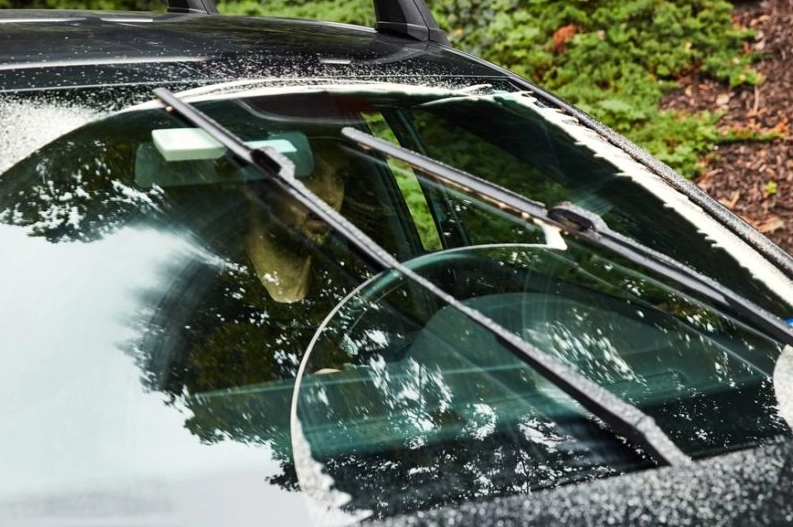 how much to replace windshield wipers